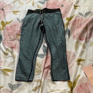 Nike Running dri-fit cropped blue/grey leggings